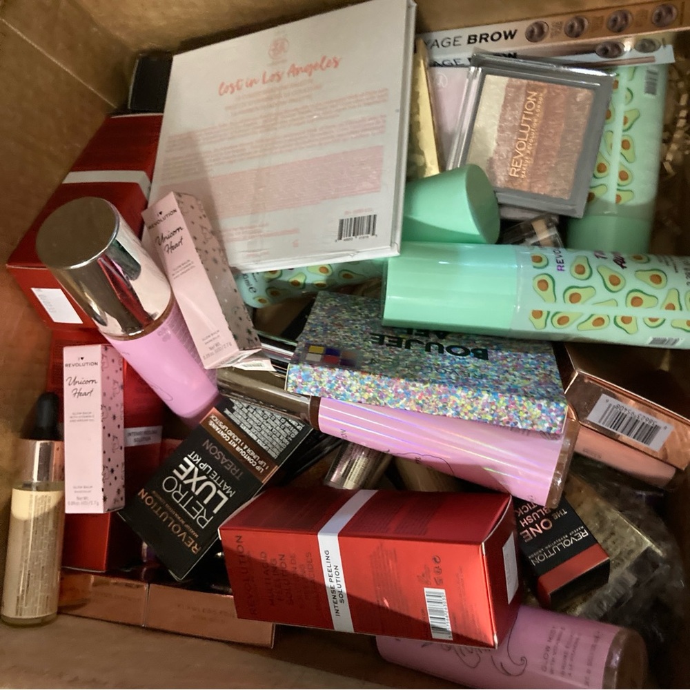 Assorted Makeup Collection